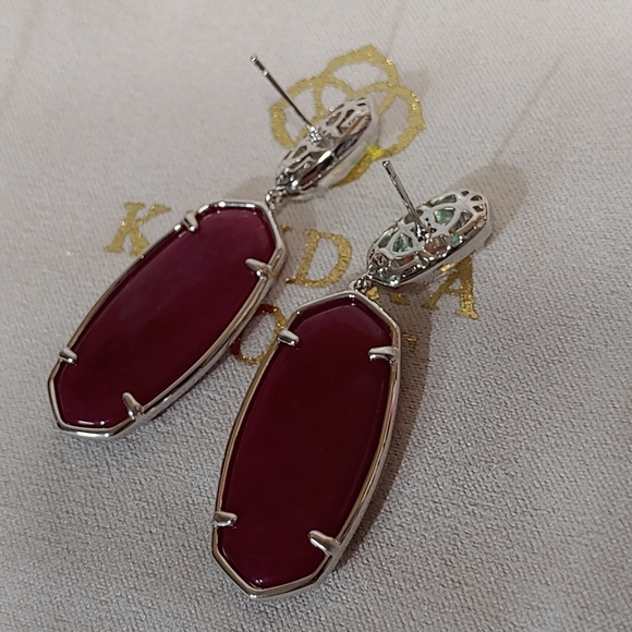 Kendra Scott Drop Earrings - Picture 6 of 6